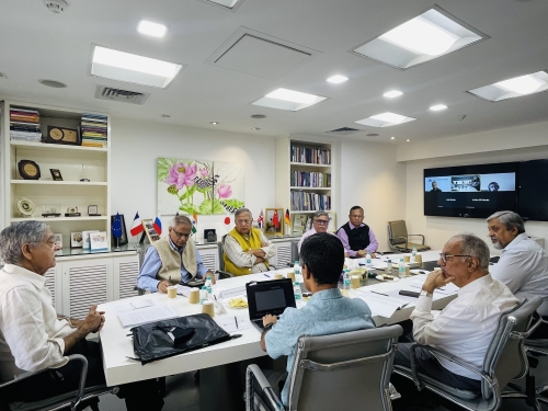 Discussion on the 20th Party Congress of the Communist Party of China